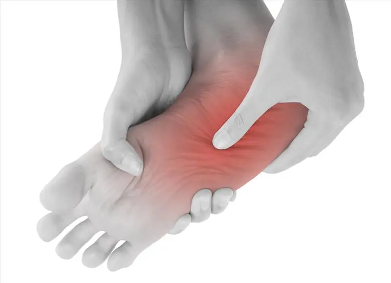 درمان کف پا در منزل