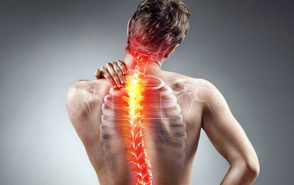 گرفتگی عضلات گردن در مردان